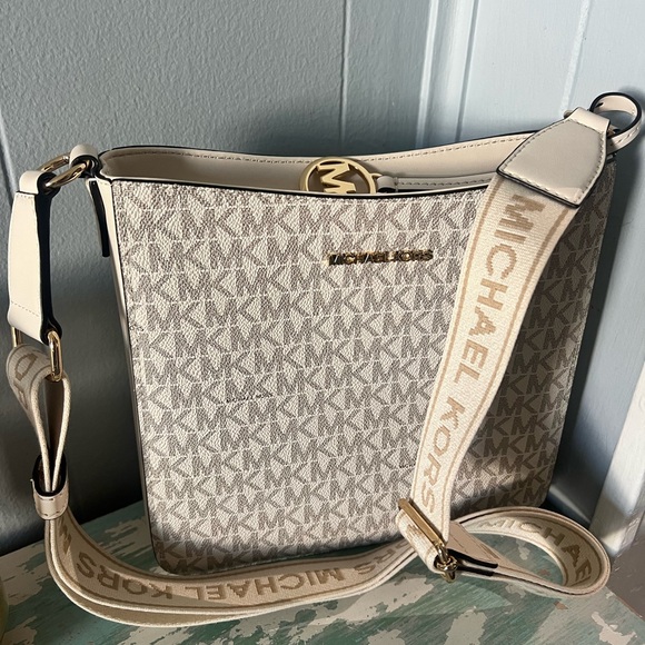 Michael Kors Beige Monogram Shoulder Bag - Picture 1 of 8